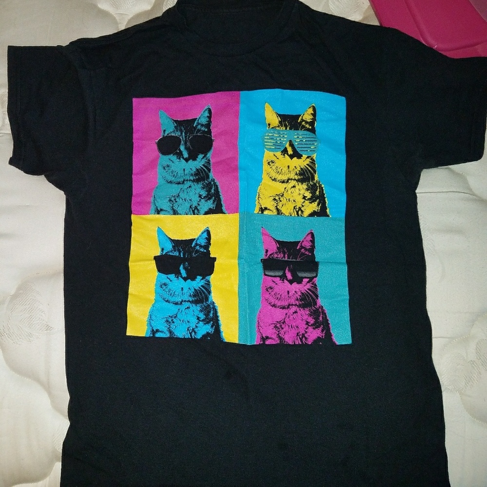 5 cat graphic tees!!! BUNDLE!!